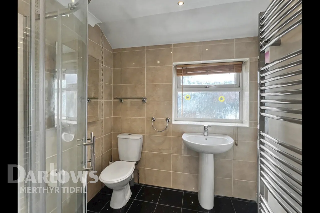 Brecon Road, Aberdare, photo 20