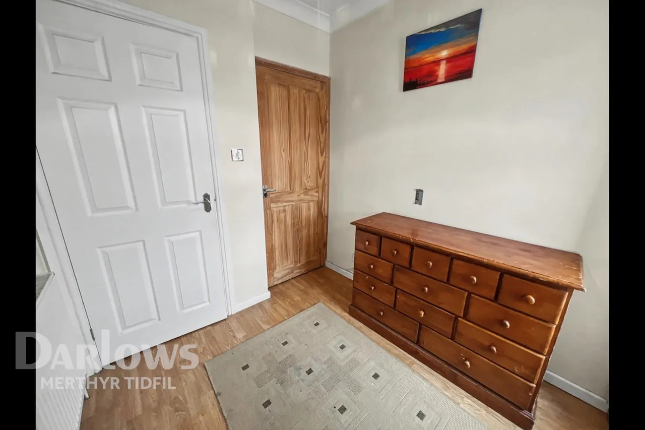 Brecon Road, Aberdare, photo 21