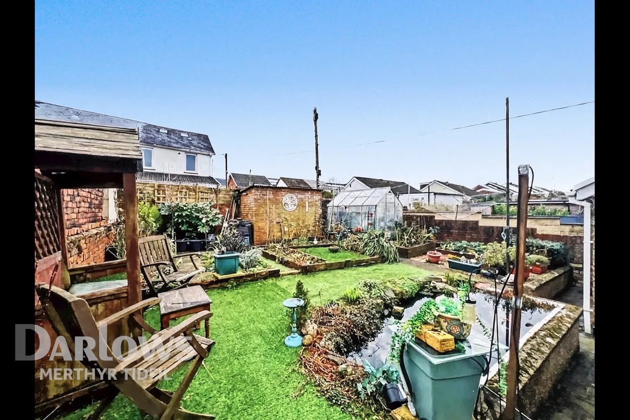 Brecon Road, Aberdare, photo 26