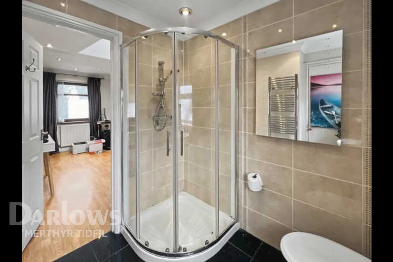 Brecon Road, Aberdare, photo 18