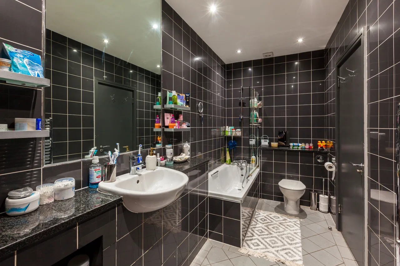 Flat 3, 157 Commercial Street, London, photo 7