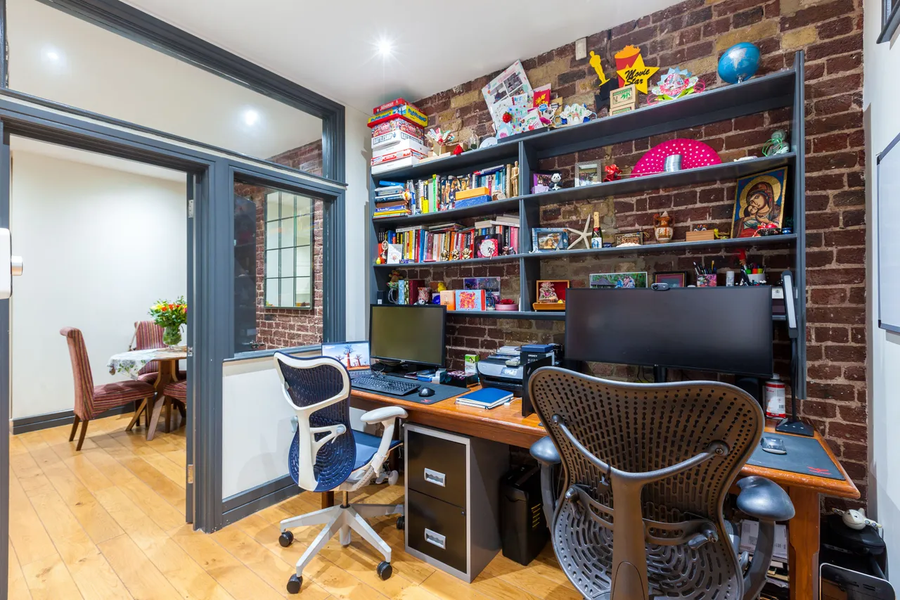 Flat 3, 157 Commercial Street, London, photo 8