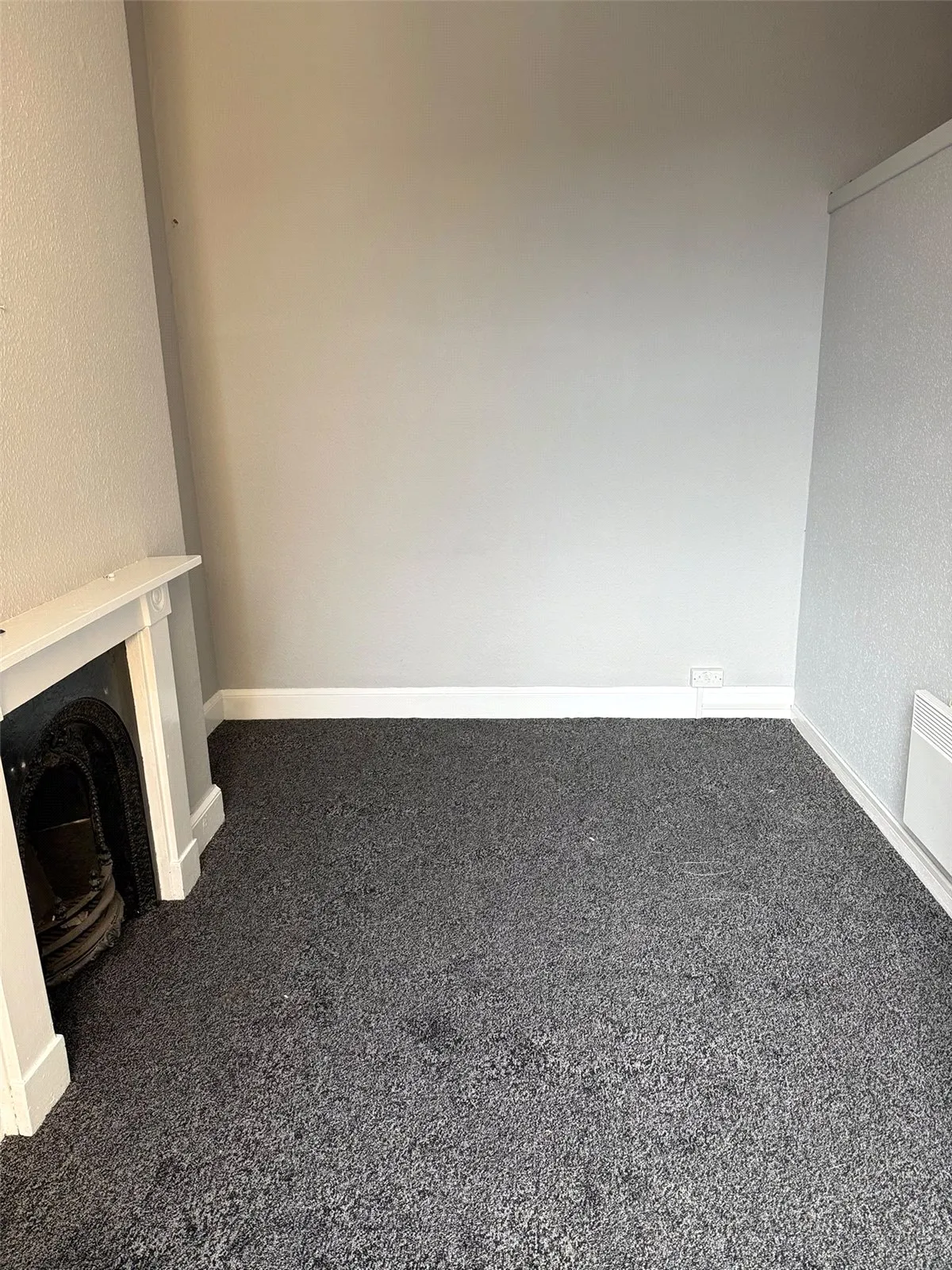 East Parade, Rhyl, Denbighshire, LL18 3AW, photo 4