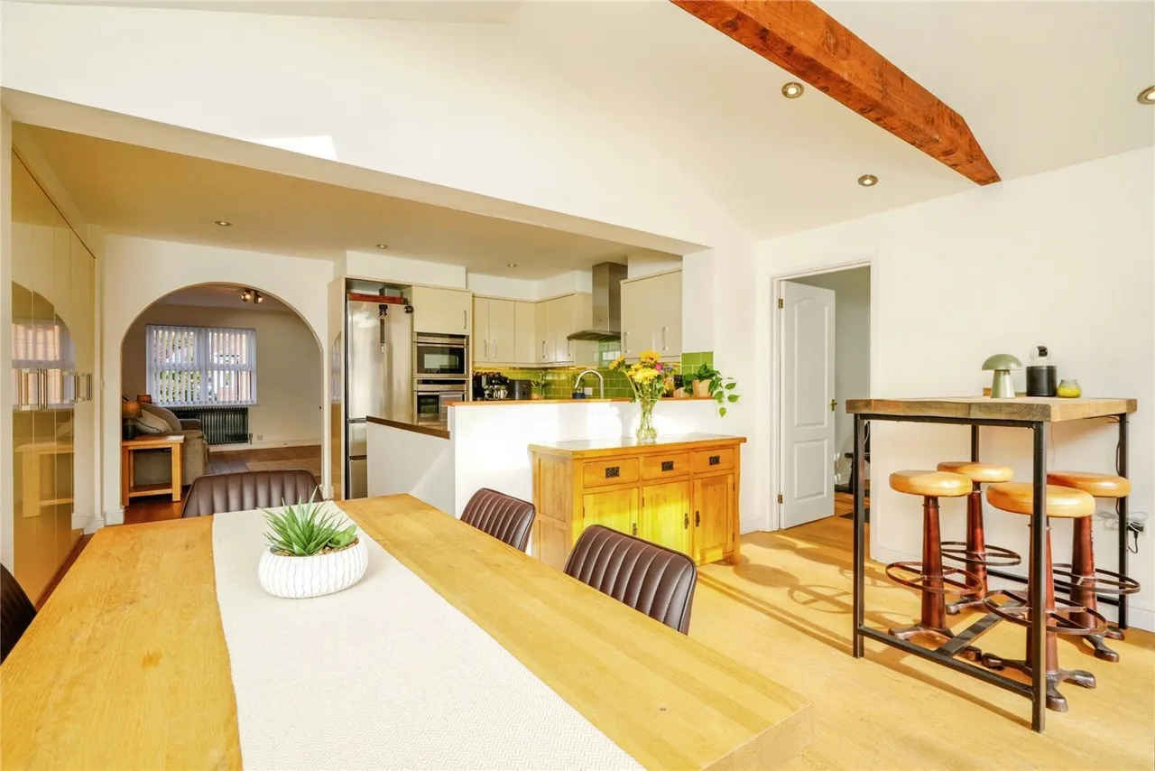 Lodge Close, Bicester, OX26, photo 5