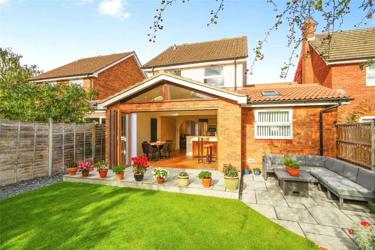 3 bed house for sale, Lodge Close, Bicester, OX26