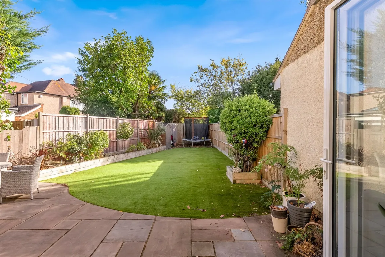 Ryecroft Avenue, Twickenham, TW2, photo 14