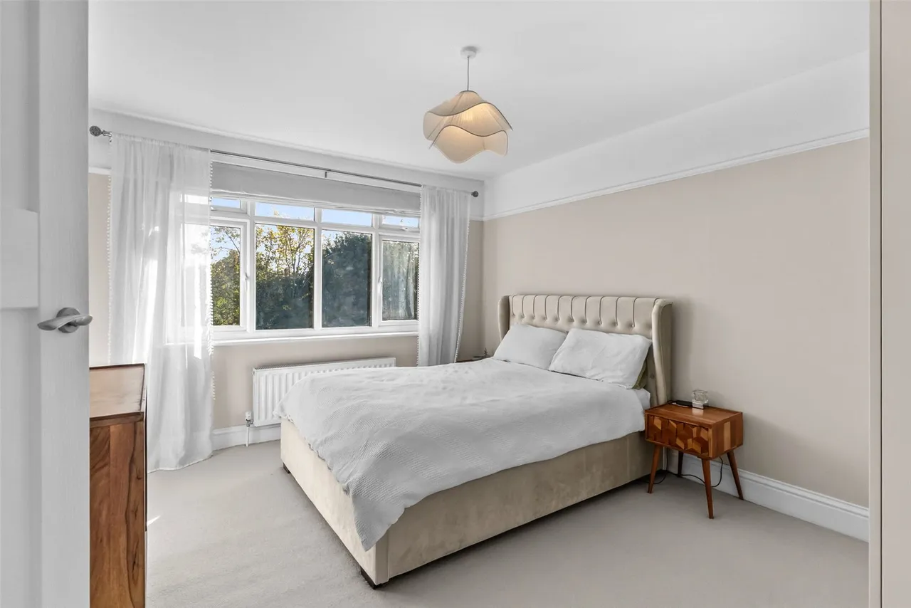 Ryecroft Avenue, Twickenham, TW2, photo 6