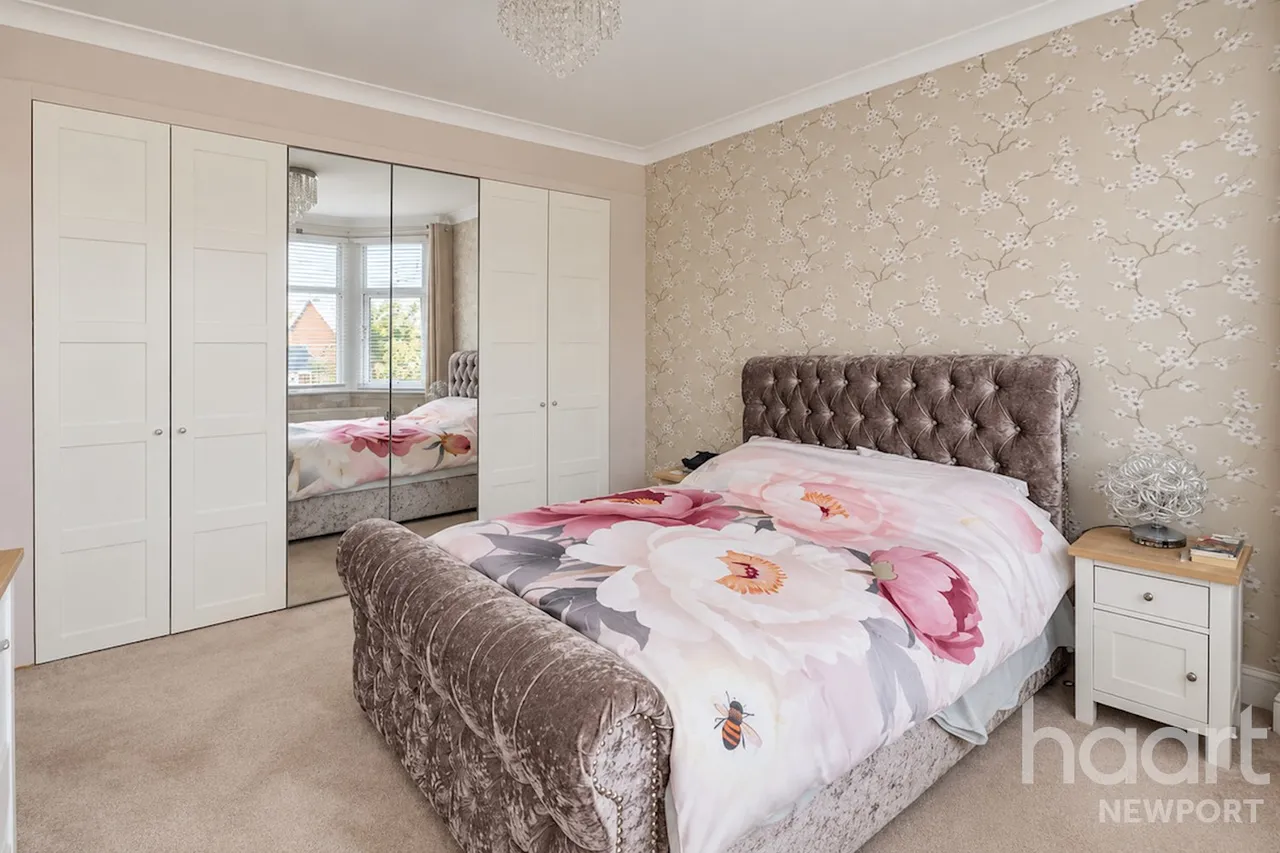 St Julians Avenue, Newport, NP19, photo 9