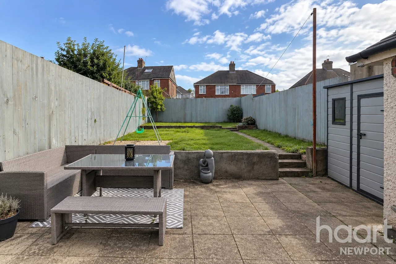 St Julians Avenue, Newport, NP19, photo 17