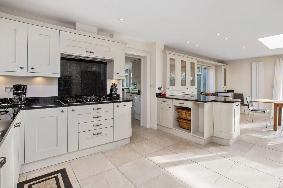 Millhedge Close, Cobham, KT11, photo 8