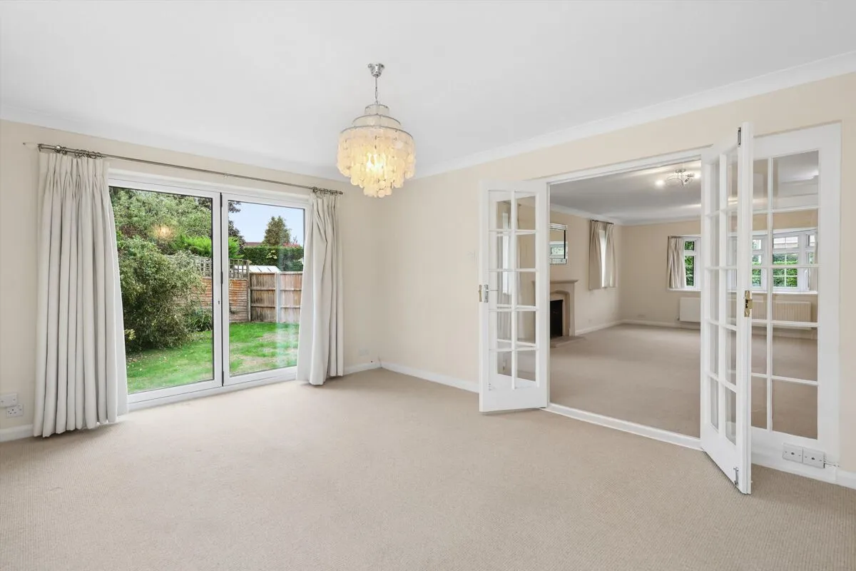 Millhedge Close, Cobham, KT11, photo 12