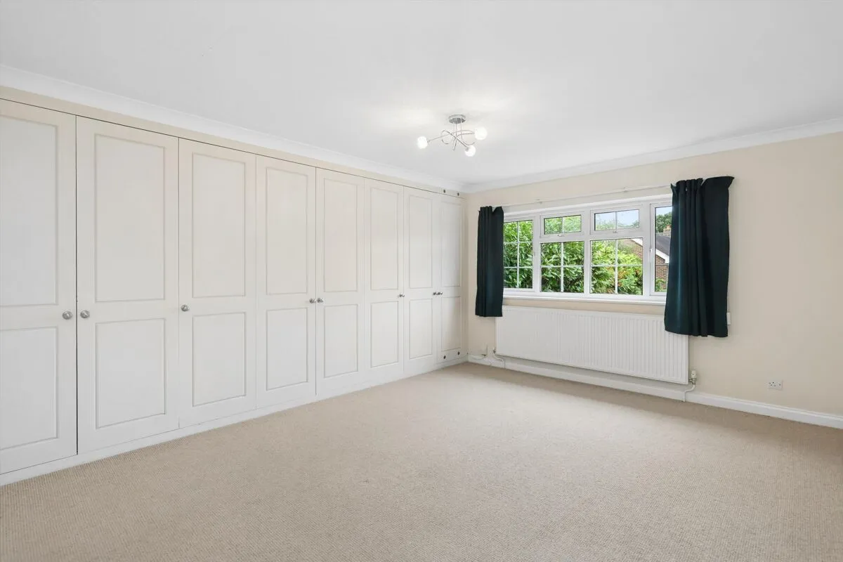 Millhedge Close, Cobham, KT11, photo 15