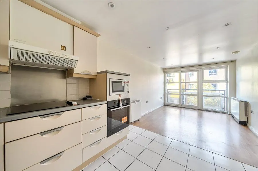 London Road, Kingston upon Thames, KT2, photo 5