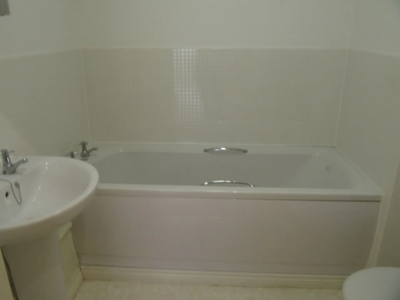 Cambria House, Newport, NP19, photo 4