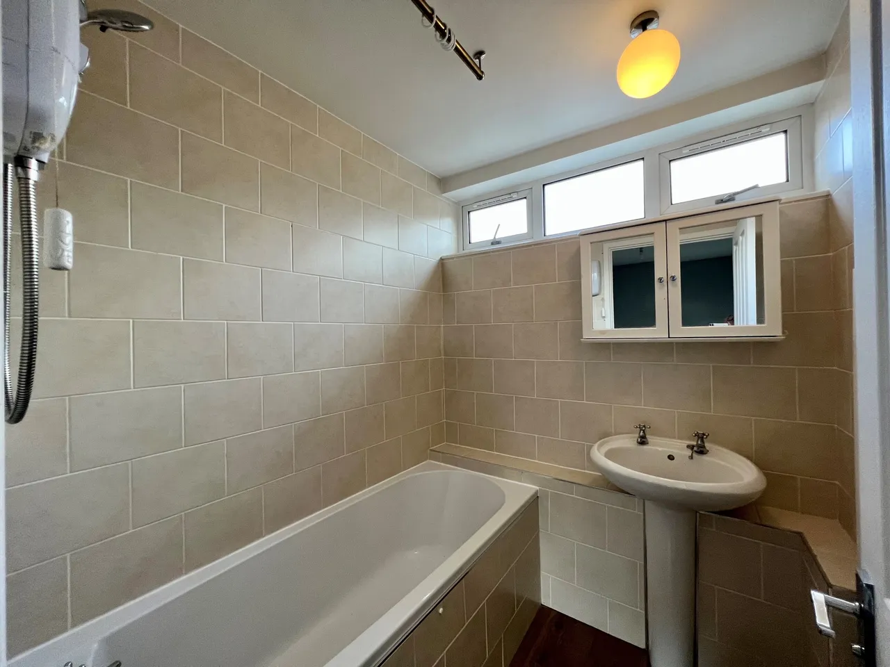 Clare Close, Mildenhall, BURY ST. EDMUNDS, photo 8