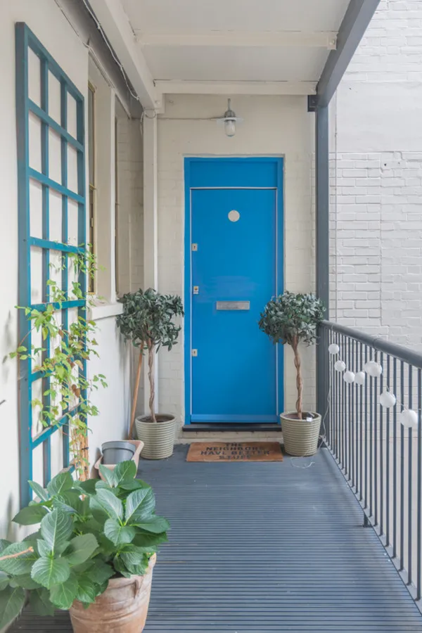 Commercial Road, London, E14, photo 16