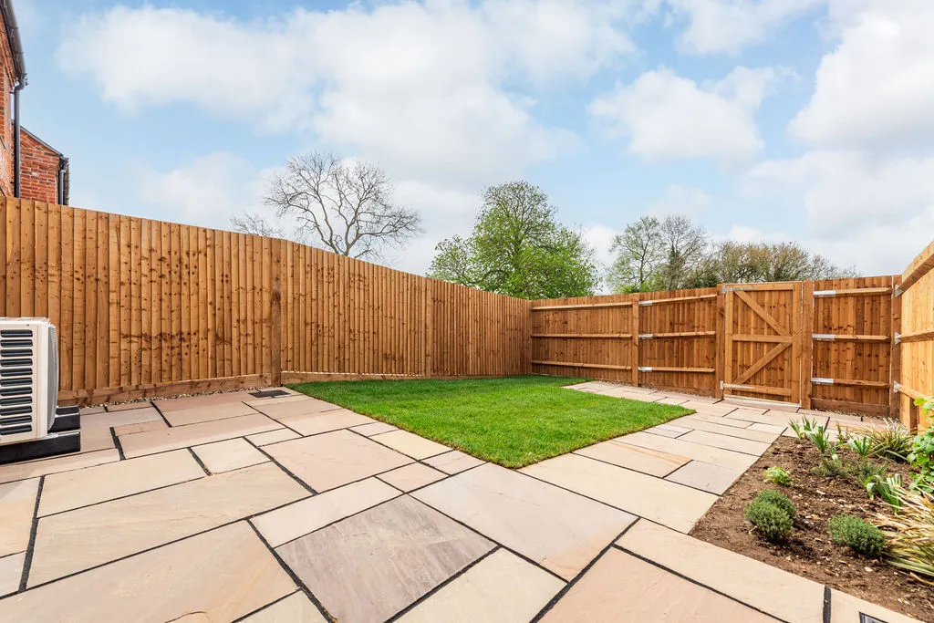 Stubbs Close, Stewkley, Leighton Buzzard, photo 2