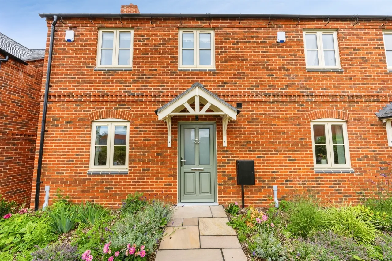 3 bed house for sale — Stubbs Close, Stewkley, Leighton Buzzard