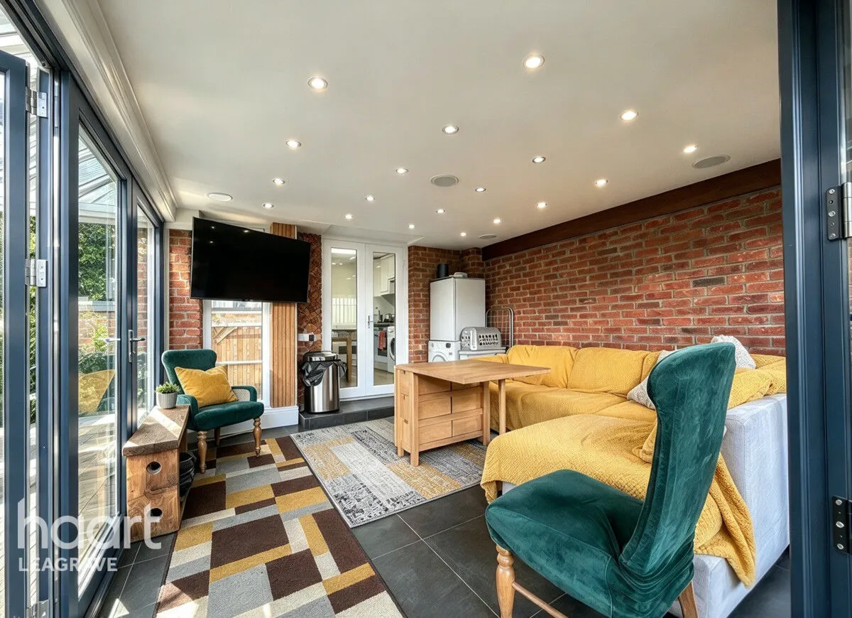 Chapterhouse Road, Luton, LU4, photo 2