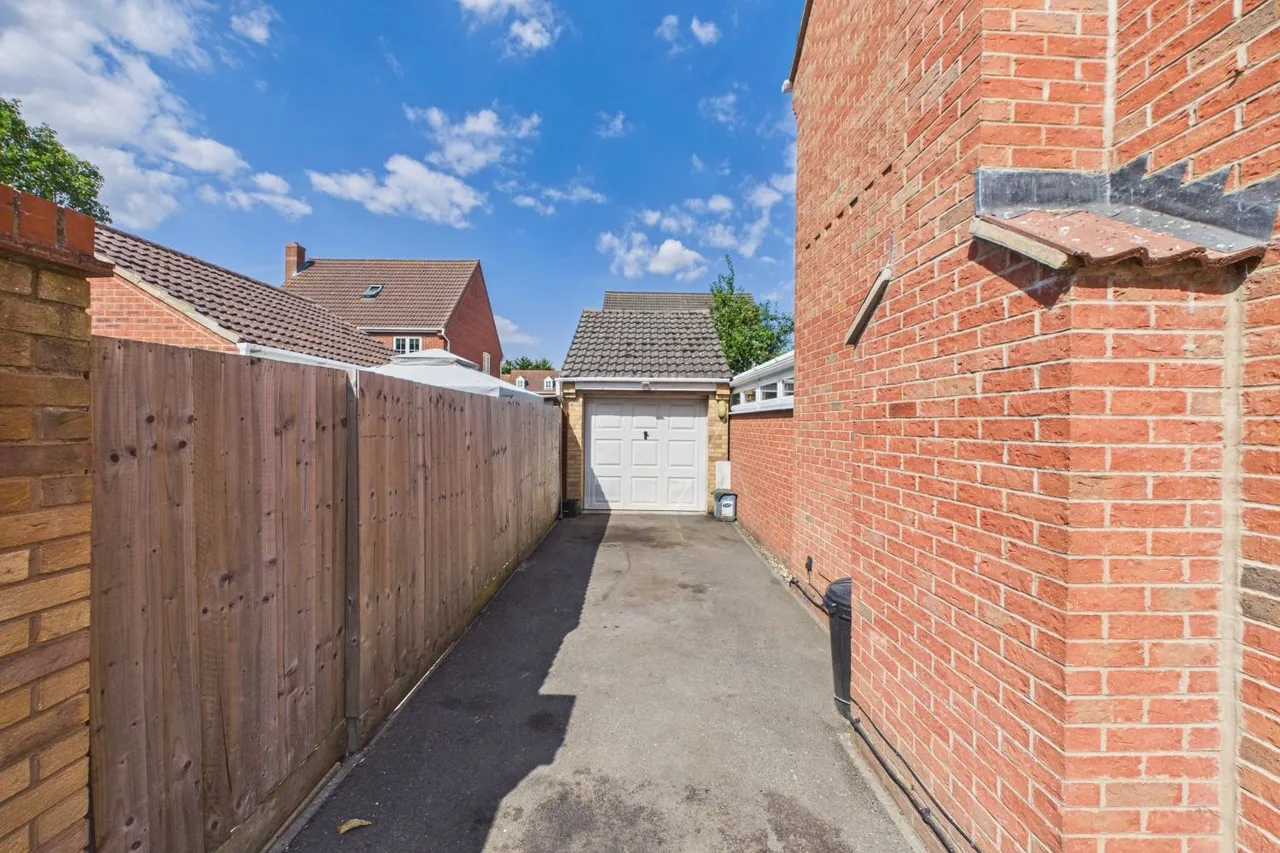 Walnut View, Spalding, PE12, photo 22