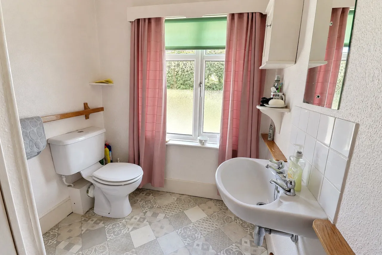 Duke Street, Launceston, PL15, photo 17