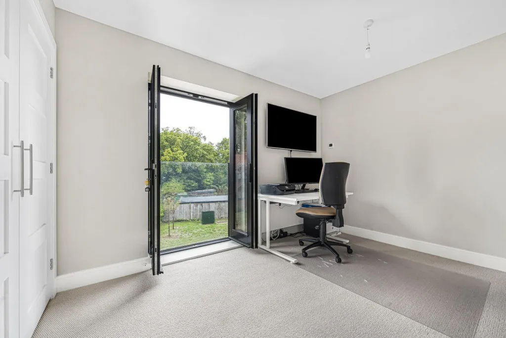 Henrietta Place, Berrys Green, photo 21