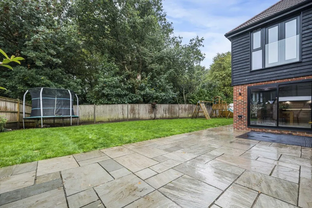 Henrietta Place, Berrys Green, photo 26