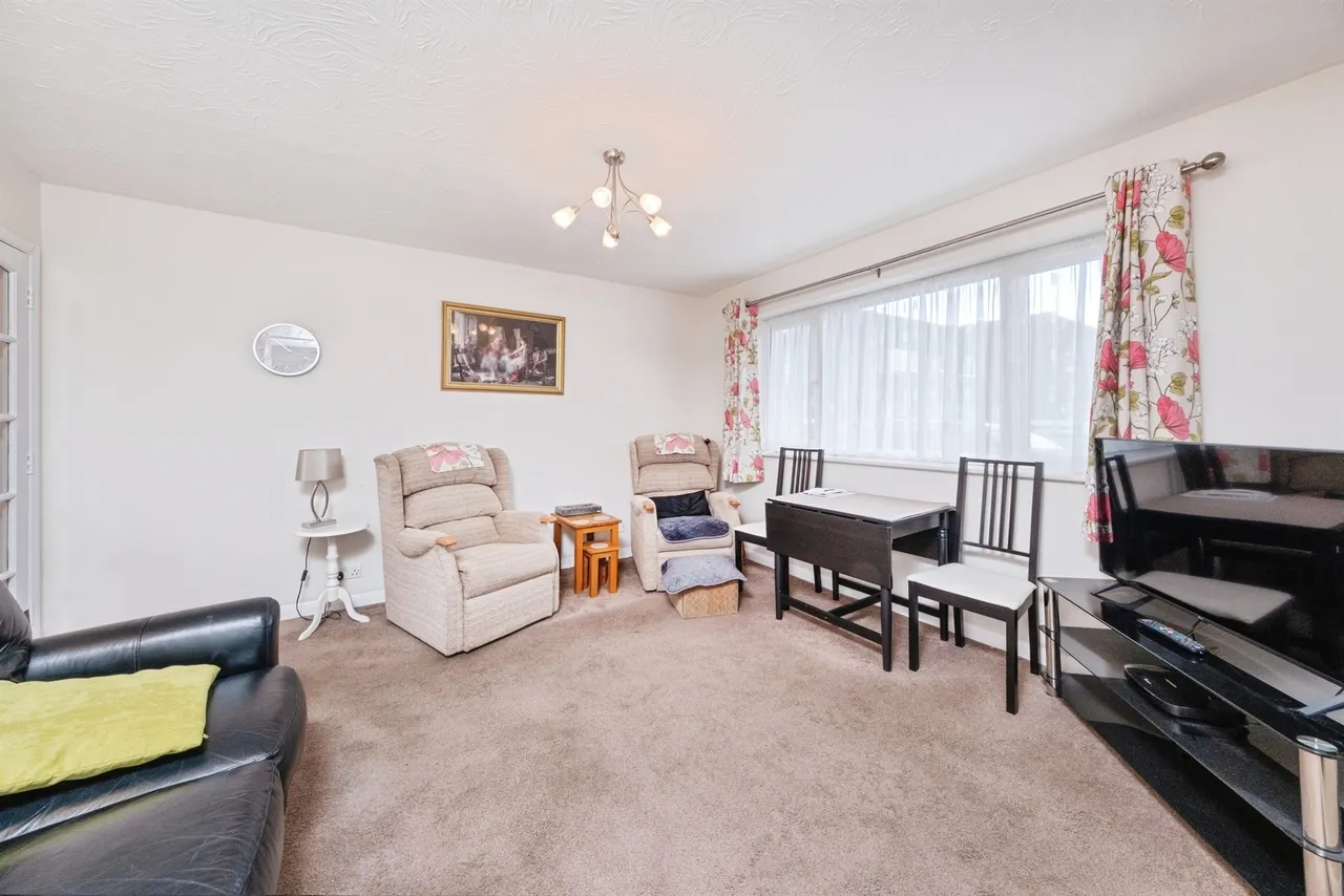 Ruskin Court, Newport Pagnell, photo 5