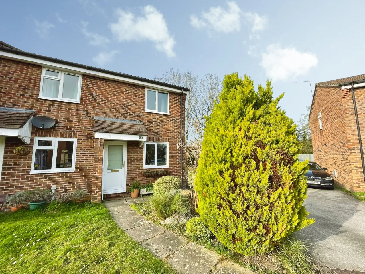 2 bed house for sale — Maybrook, Chineham, Basingstoke, Basingstoke, RG24 8ST