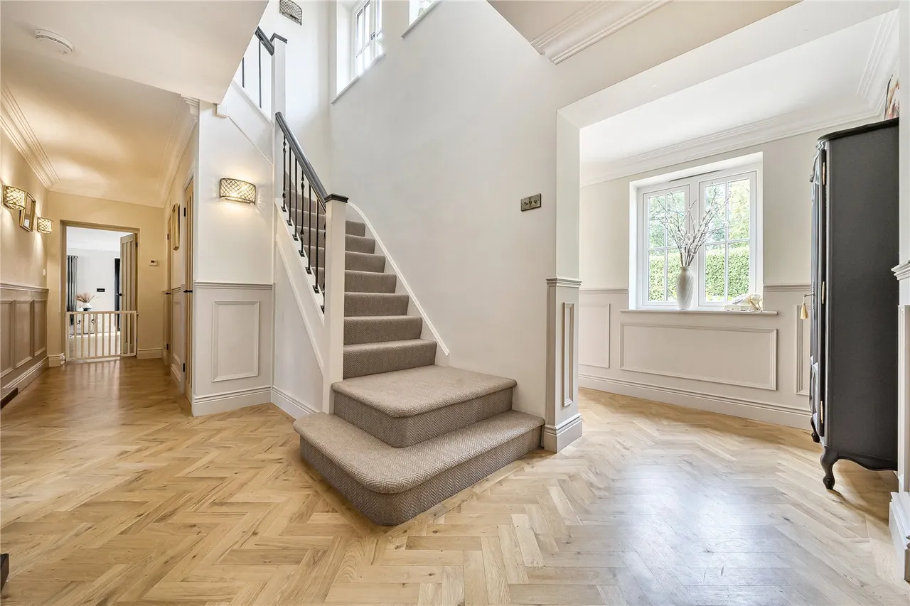 Kingsley Avenue, Camberley, Surrey, GU15 2NA, photo 12