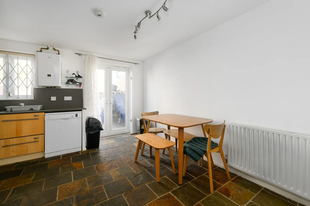 Inglewood Close, London, E14, photo 11