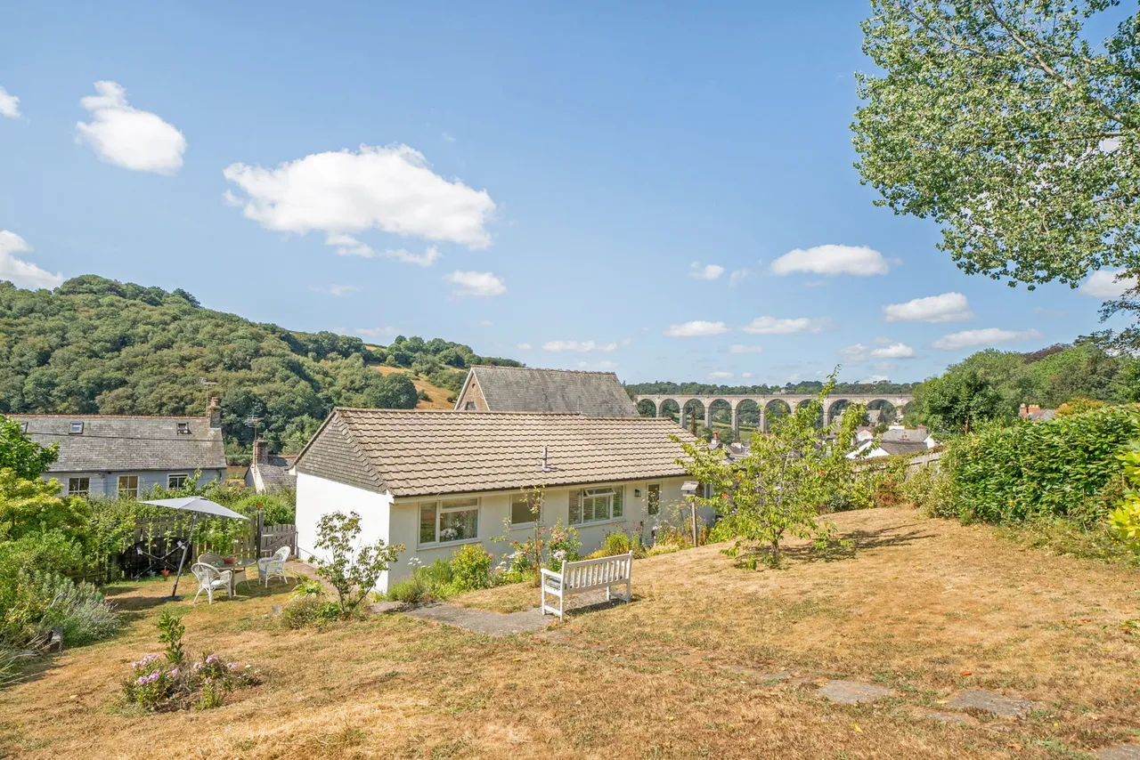 Harewood Road, Calstock, PL18, photo 13