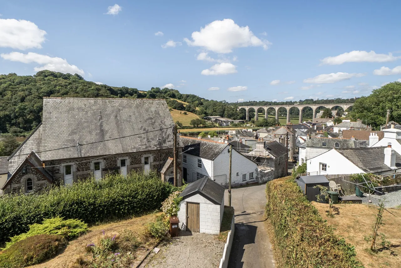 Harewood Road, Calstock, PL18, photo 15