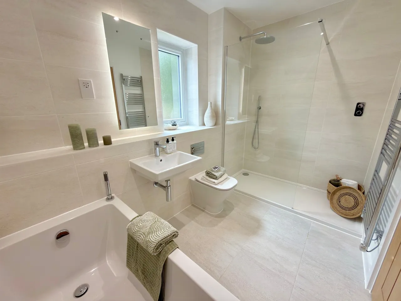 Thames View, Blunsdon, SN26, photo 16