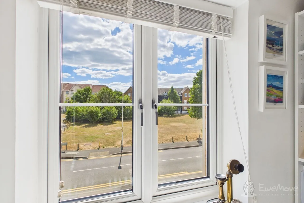 Atkinson Road, Hawkinge, CT18, photo 18