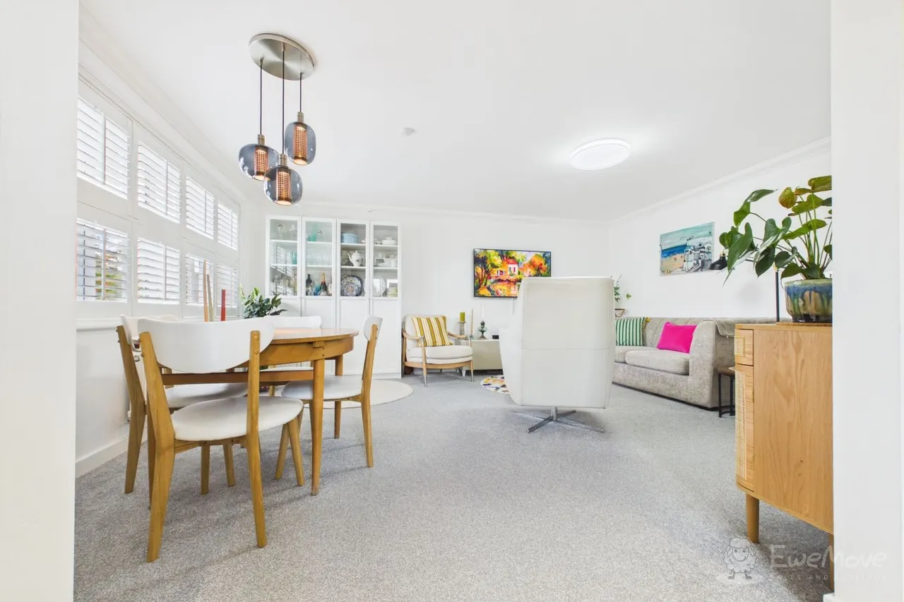 Atkinson Road, Hawkinge, CT18, photo 3