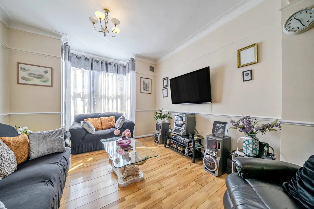 Brookdale Road, SE6, photo 3