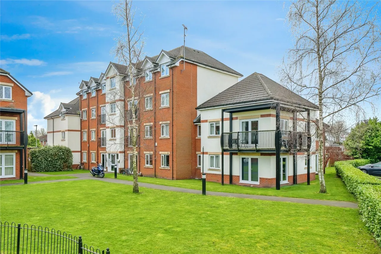 Gladstone Street, Warrington, Cheshire, WA2, photo 5