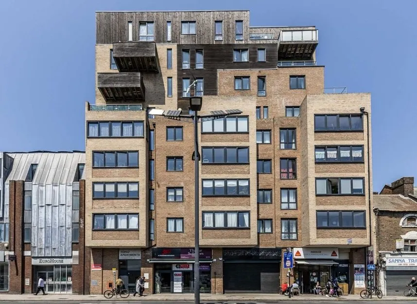 1 bed flat to rent — High Street, Hounslow, TW3