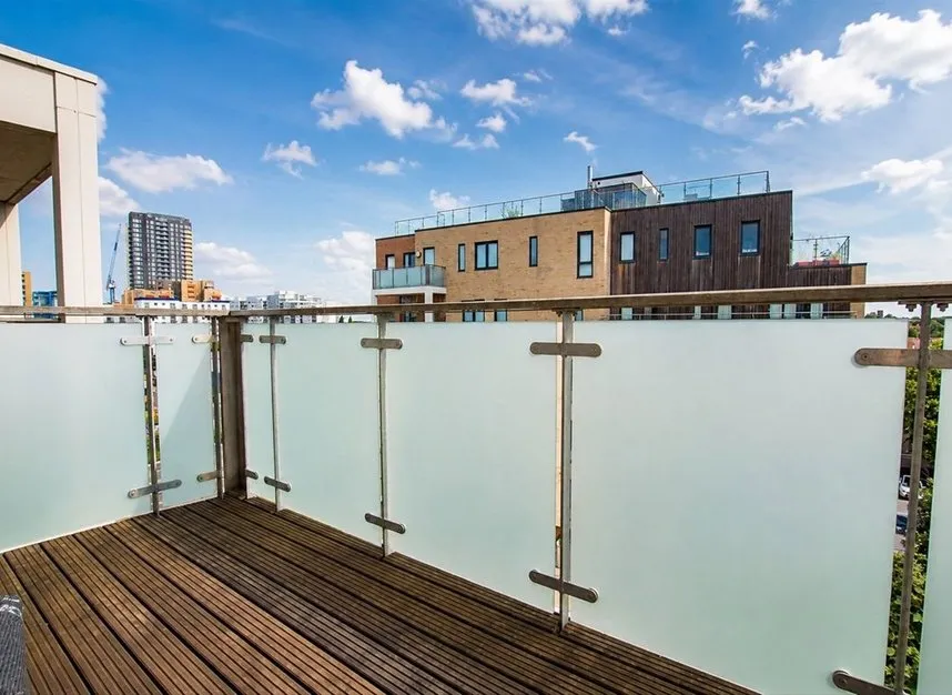High Street, Hounslow, TW3, photo 6