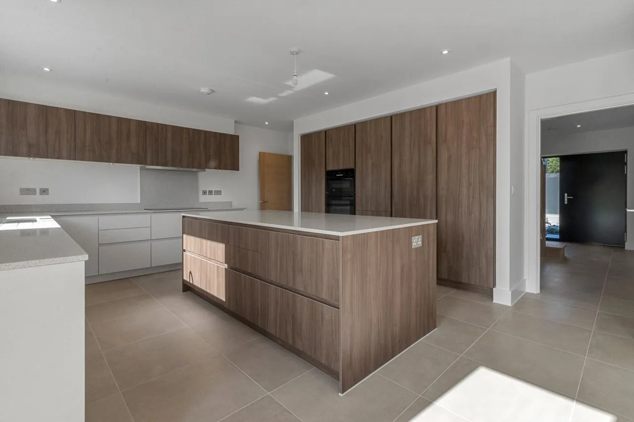 Lynden Place, Topsham, EX3, photo 4