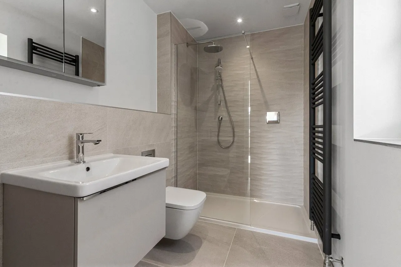 Lynden Place, Topsham, EX3, photo 16