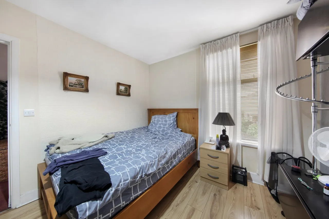 Bloomfield Road, SE18, photo 12