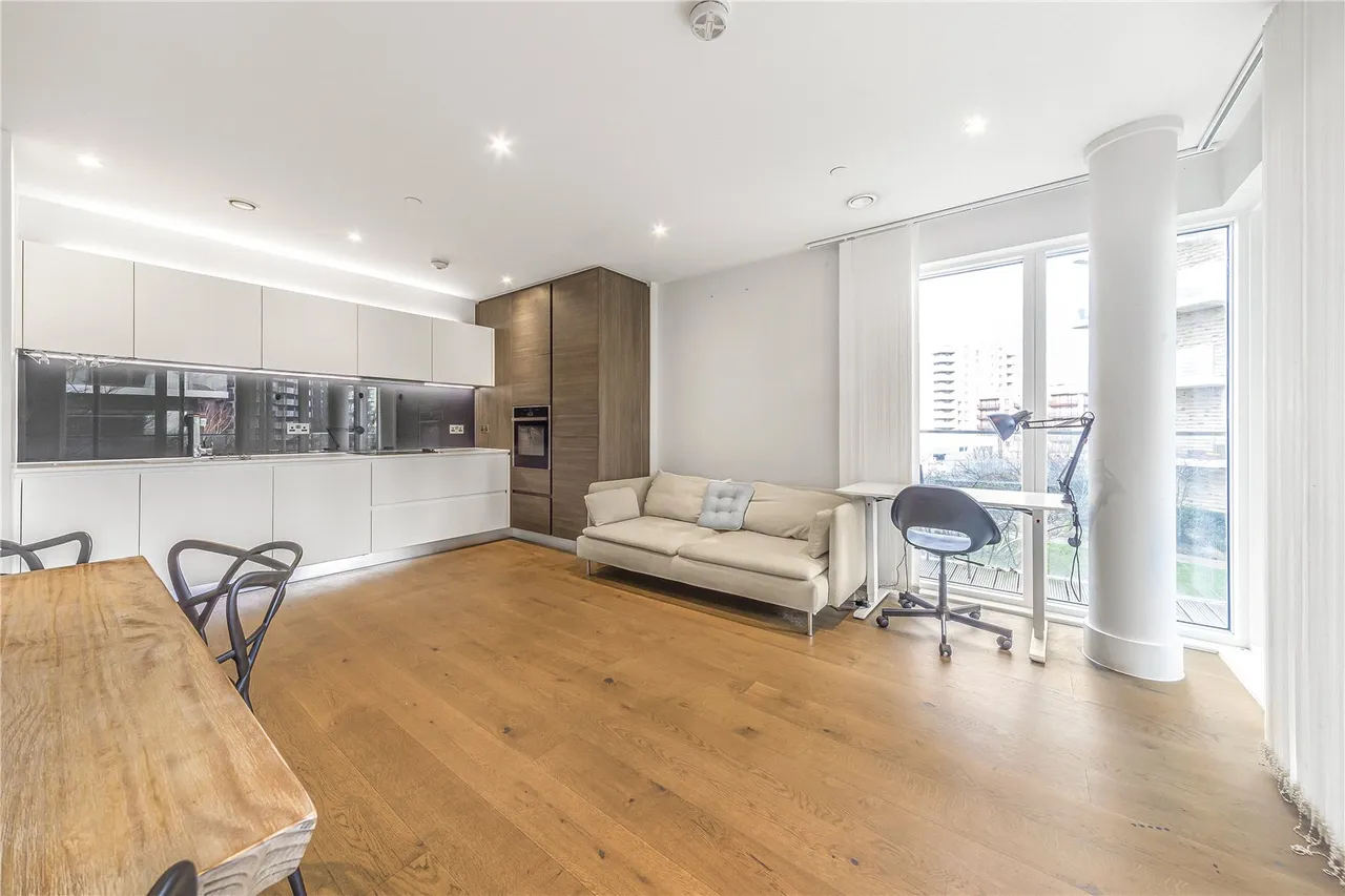 Cottam House, Kidbrooke Park Road, London, SE3 9FZ, photo 7