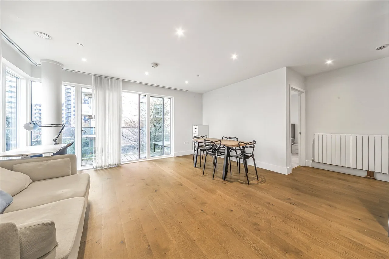 Cottam House, Kidbrooke Park Road, London, SE3 9FZ, photo 4
