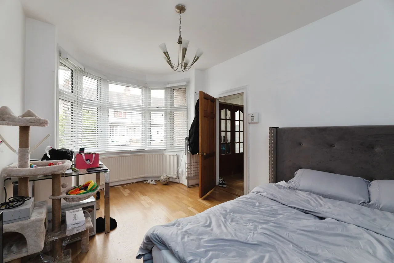 Ethelbert Gardens, Ilford, IG2, photo 14