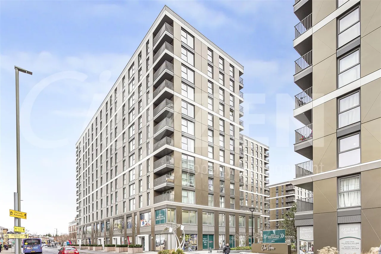 1 bed flat for sale — Lavender House, 1Eden Grove, Staines-Upon-Thames, TW18 4ZW