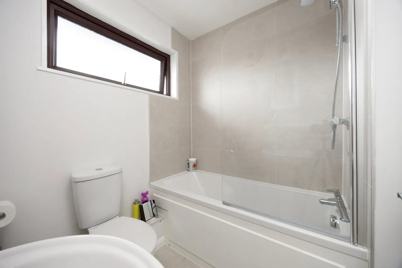 Quarry Close, Devizes, SN10, photo 9