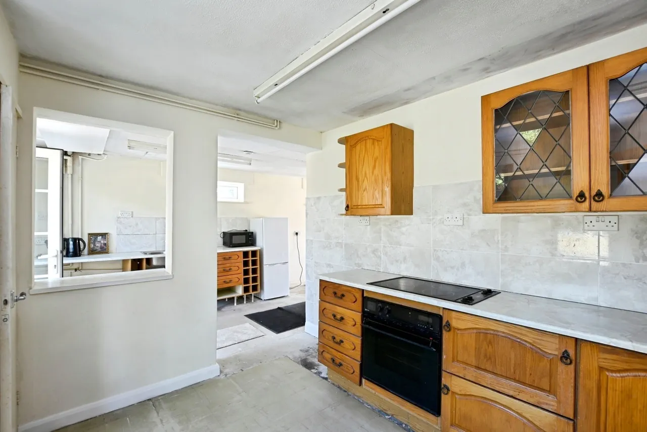 Bacon Lane, Hayling Island, PO11, photo 6