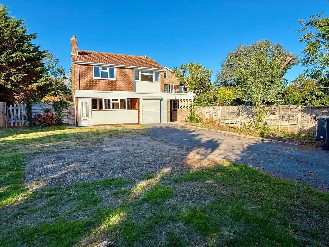 4 bed house for sale, Bacon Lane, Hayling Island, PO11